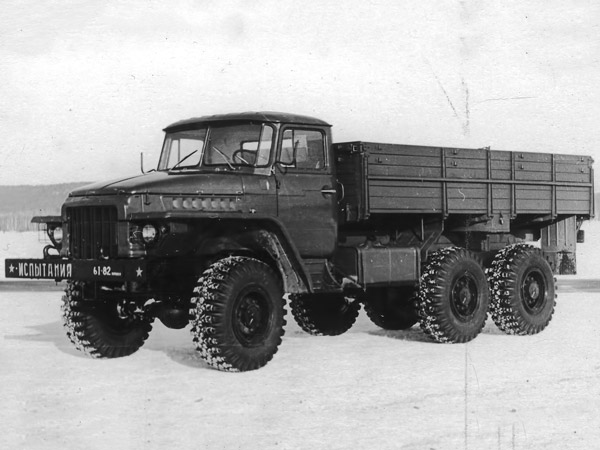 Урал-375Н для автопоездов и всех видов дорог