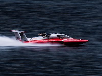 Двигатель FPT Industrial и Фабио Буцци установили новый мировой рекорд скорости на воде, вошедший в «Книгу рекордов Гиннесса»