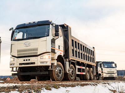 Российские продажи грузовиков FAW за год выросли почти на 100%