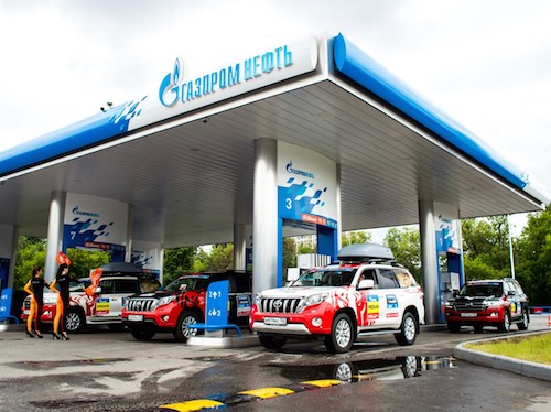 Сеть АЗС «Газпромнефть» тестирует топливо команд на ралли «Шелковый путь»