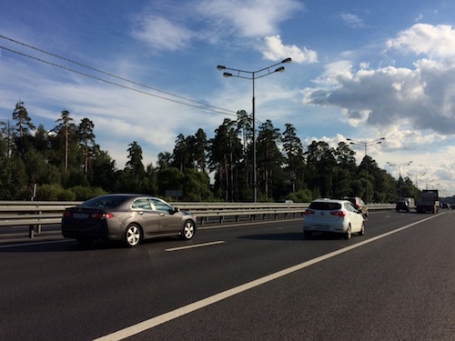 Более 300 километров федеральных дорог Подмосковья отремонтировали в 2016 году