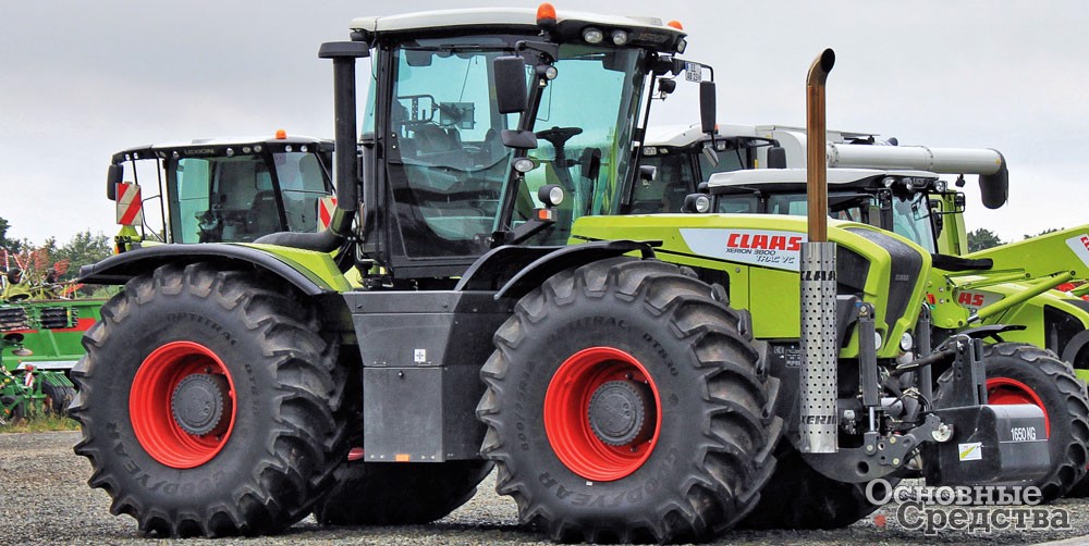 CLAAS Xerion 3800