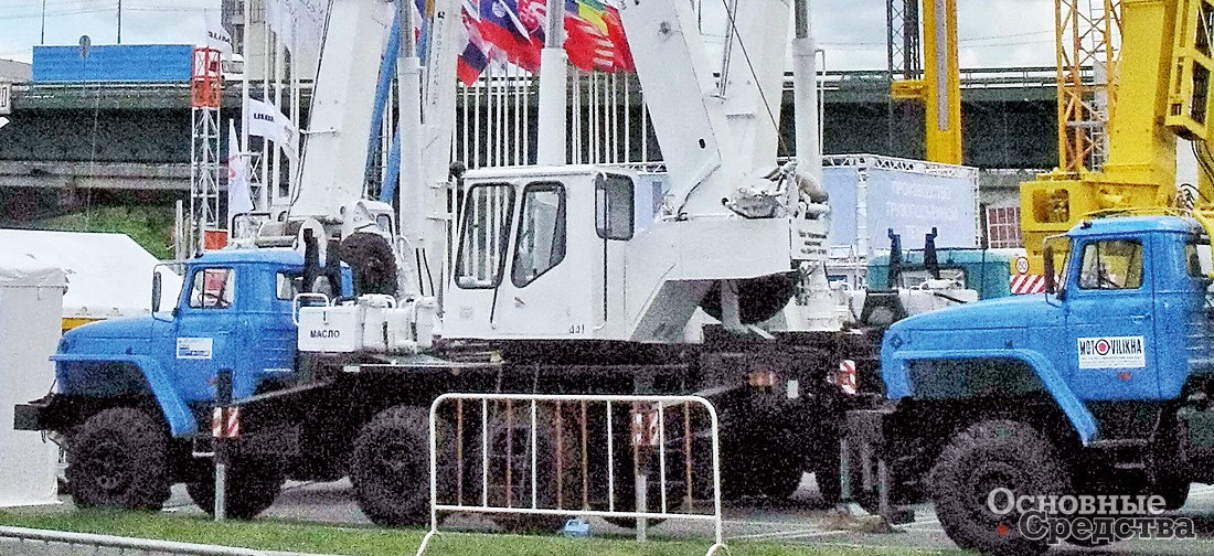25-тонный автокран «Юргинец» на шасси «Урал»