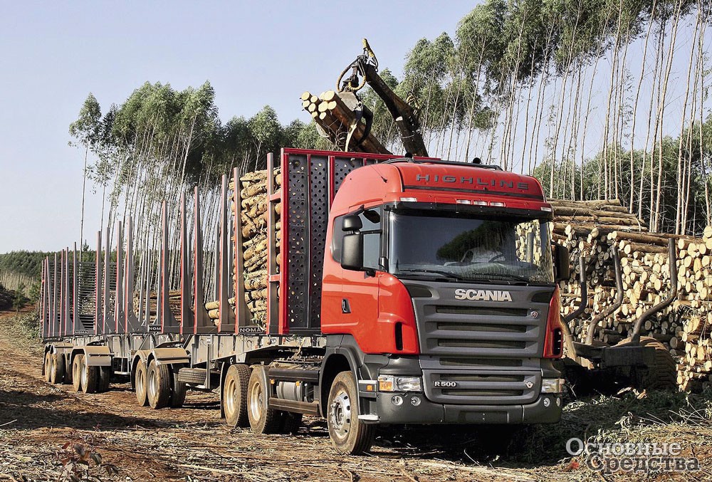 Многозвенный лесовозный автопоезд на шасси Scania