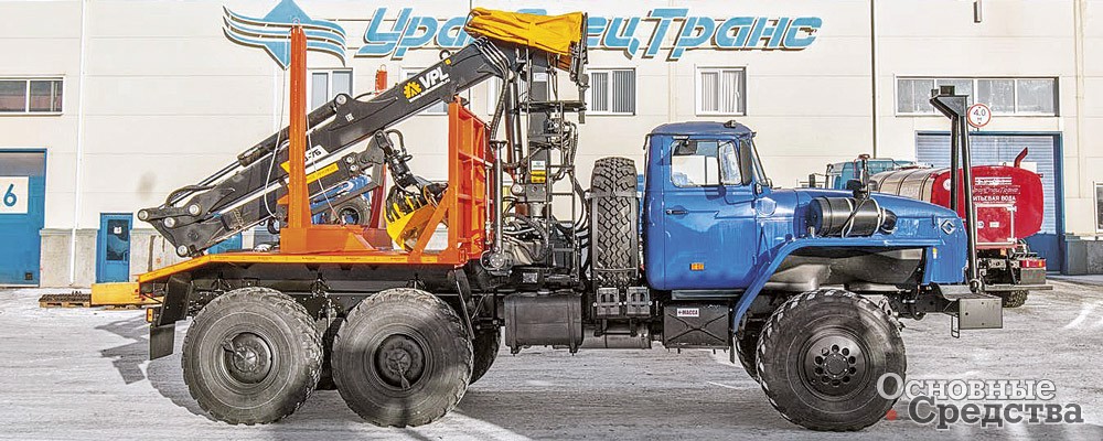 Лесовоз УМ-70К с манипулятором VPL 100-76 производства компании «Лесхозмаш»