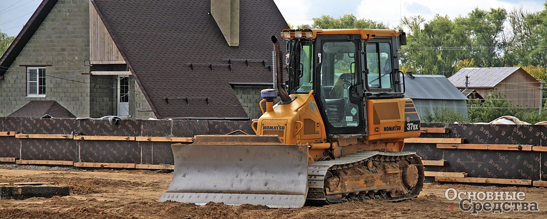 Эталонный компактный бульдозер