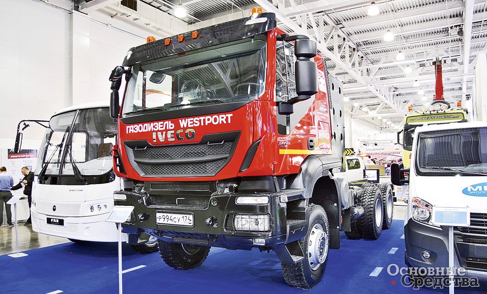 Седельный тягач Iveco-AMT Trakker с конвертированным дизелем Cursor мощностью 332 кВт