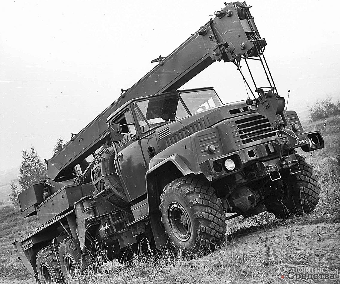 Ивановский КС-3576 г/п 10 т выпускали для армии в 1987–1991 гг.