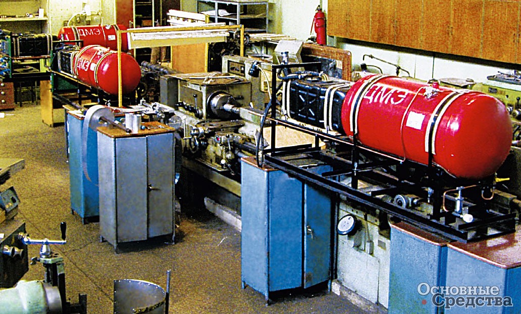 Монтаж оборудования на экспериментальном производстве НИИДа