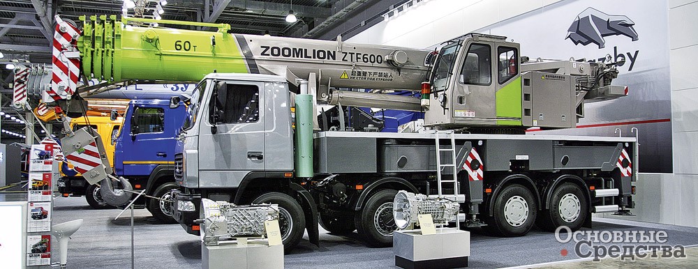 60-тонный автокран МАЗ со стрелой Zoomlion