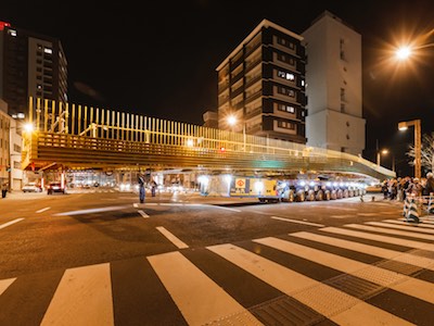Мостовой переход Дэдзима-Нагасаки наведен при участии Scheuerle SPMT