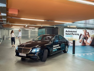 Bosch и Daimler продемонстрировали беспилотную парковку автомобиля в реальных условиях