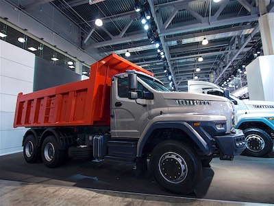 «Группа ГАЗ» разработала автомобили «Урал» для дорог общего пользования