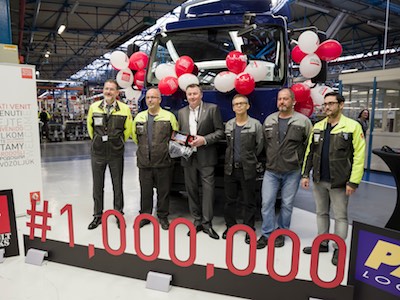 Завод Renault Trucks в Блайнвилле-сур-Орне отгрузил миллионный грузовик