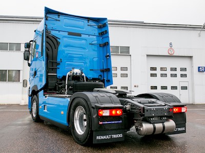 Отгрузка флагманского тягача Renault Trucks T-HIGH 4х2 520 л.с. в комплектации MAXISPACE