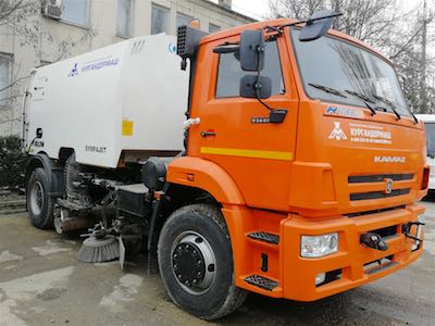 В Крыму прошли испытания уборочной техники