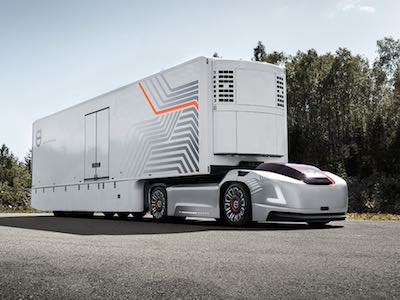 Volvo Trucks представляет транспортное решение будущего на основе автономных электромобилей