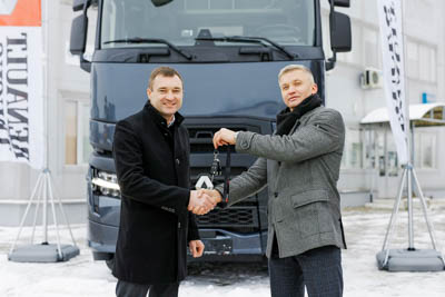 Первый в Беларуси: первая поставка грузовика Renault Т нового поколения в Республике Беларусь