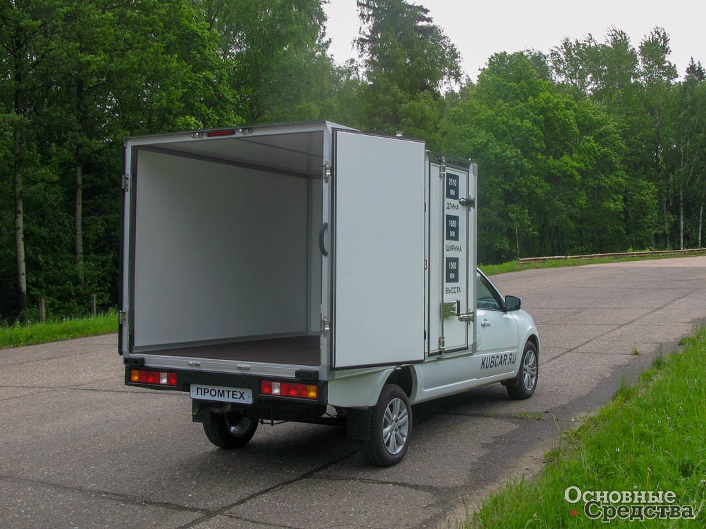 Коммерческий фургон длиннобазной Lada Granta