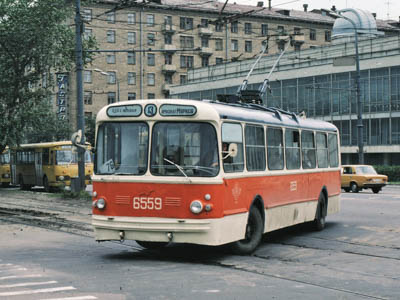 Музей транспорта Москвы завершил реставрацию троллейбуса ЗиУ-5Д 1970-х годов
