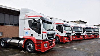 Iveco заключила стратегический контракт на поставку 330 газовых тягачей с компанией SMET