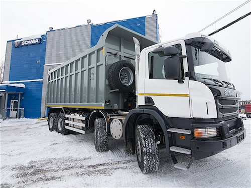 В Кузбассе отгружен самосвал-углевоз ScaniaP440 с кузовом вместимостью 31 м3
